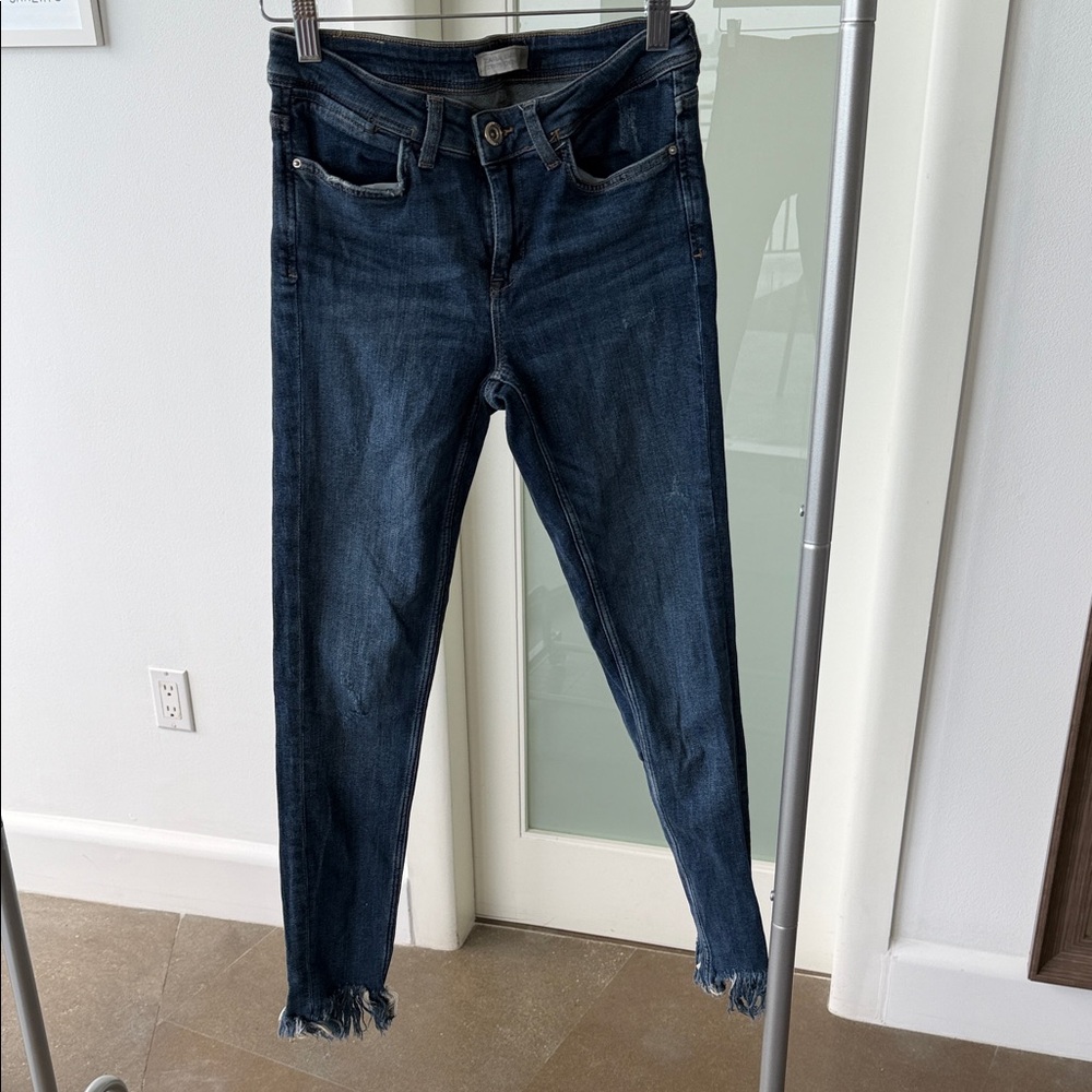 Zara Dark Indigo Skinny Jeans with Frayed Hem
